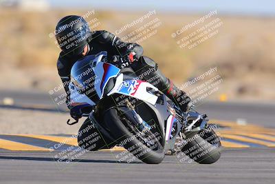 media/Dec-09-2023-SoCal Trackdays (Sat) [[76a8ac2686]]/Turn 16 (2pm)/